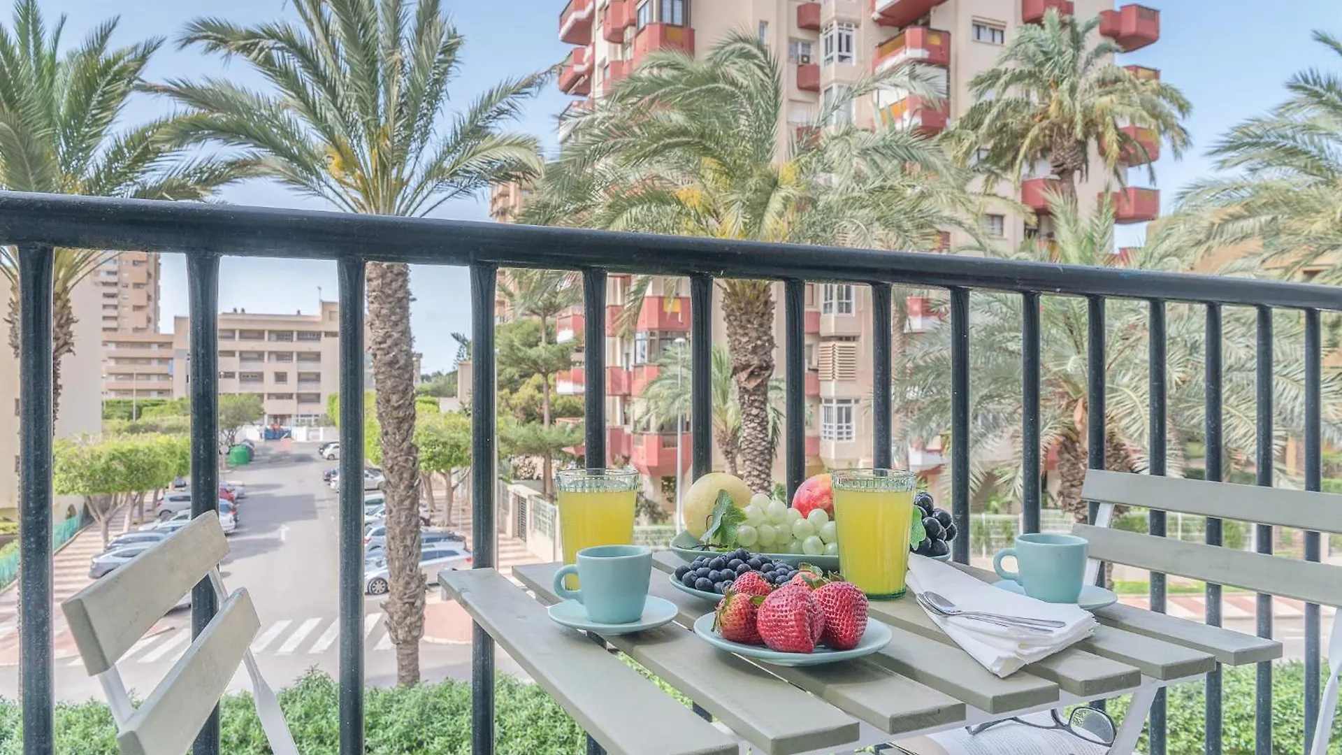 At Palmeral Beach Aguadulce  0*, Aguadulce (Almeria) Hiszpania